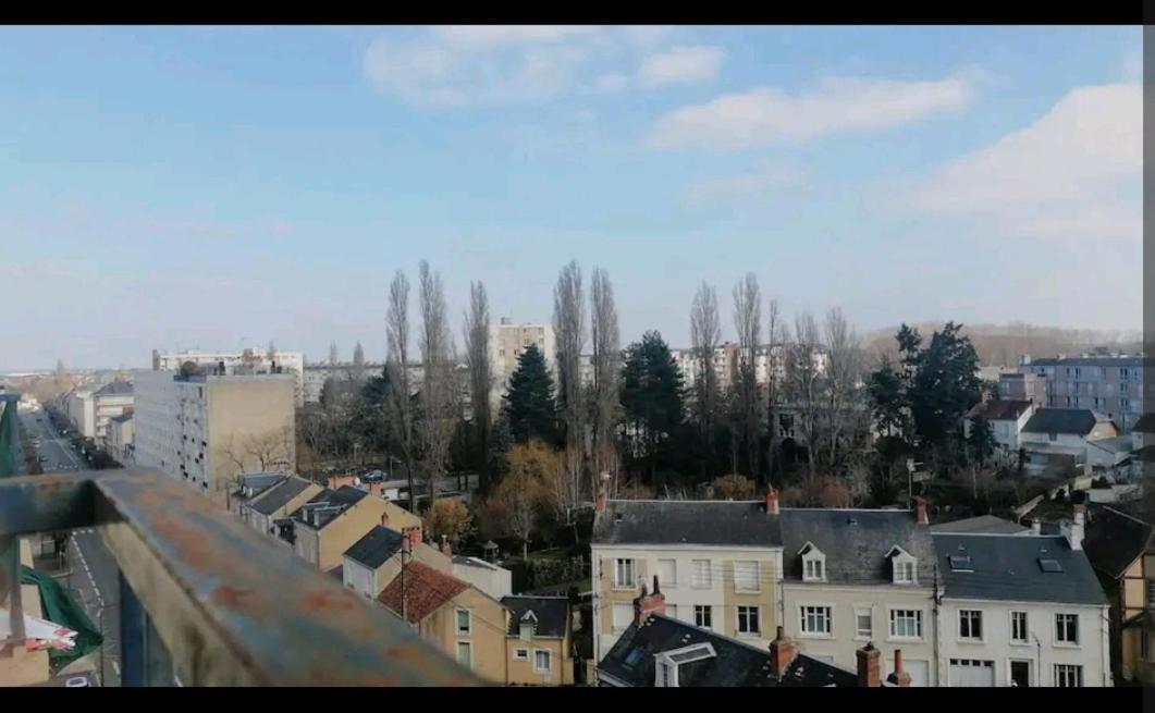 Un Temps Pour Soi Apartment Châteauroux Exterior foto